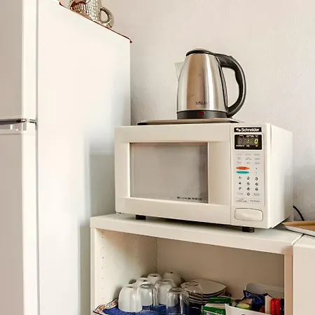 2 Bedroom For 4 Quiet Tram 8 To Trastevere Vatican Apartmán