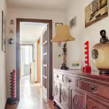 2 Bedroom For 4 Quiet Tram 8 To Trastevere Vatican *